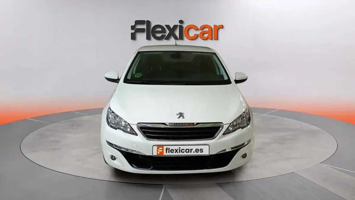 Usado Peugeot 308 Active 99 CV (72 kW) 2017 Berlina