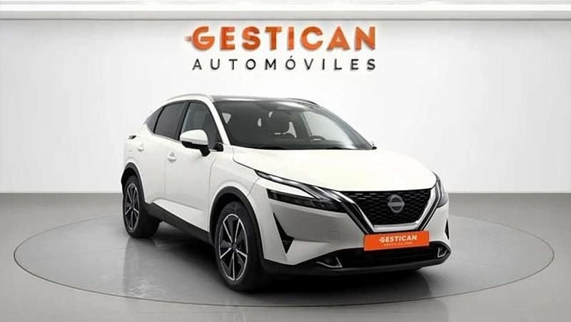 Usado Nissan Qashqai Tekna 158 CV (116 kW) 2022 Blanco SUV
