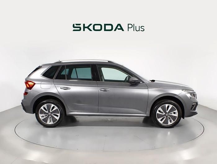 Usado Skoda Kamiq Selection 115 CV (84 kW) 2025 Gris SUV