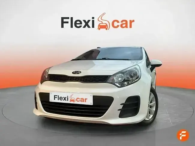 Usado Kia Rio 84 CV (61 kW) 2017 Blanco