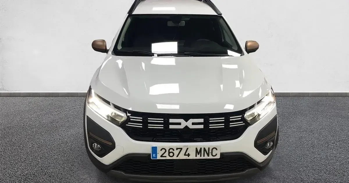 Usado Dacia Jogger Extreme 110 CV (80 kW) 2024 Monovolumen