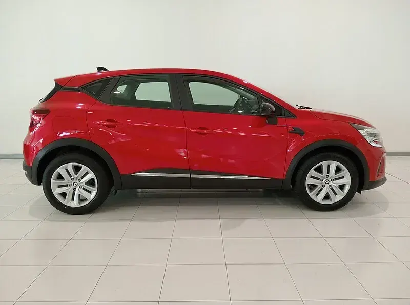 Usado Renault Captur Intens 90 CV (66 kW) 2021 Rojo SUV