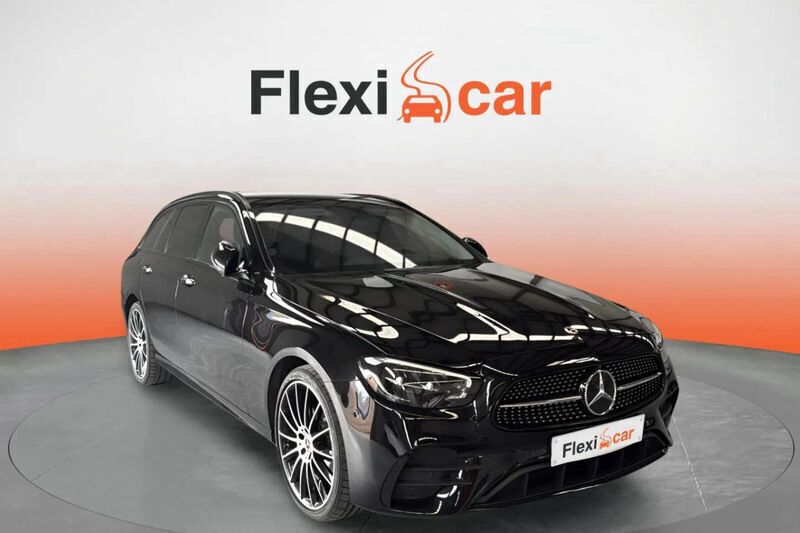Negro Usado 2021 Mercedes E220 Familiar | 31.690 € (Buen precio) - Imagen 1/4