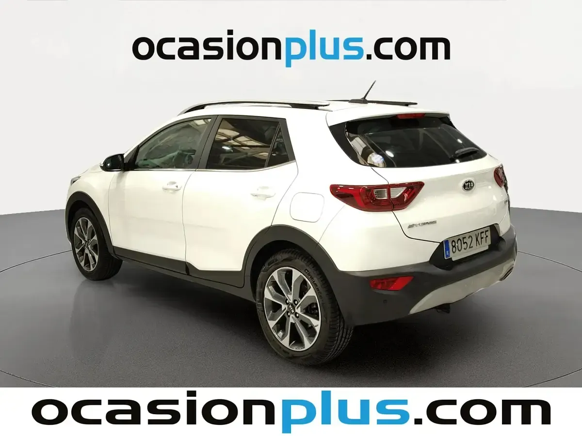 Usado Kia Stonic 120 CV (88 kW) 2017 Blanco SUV