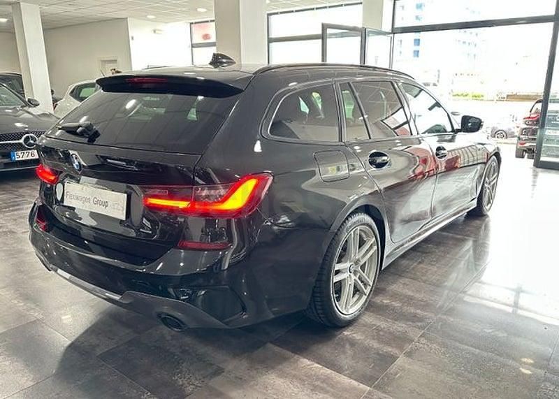 Usado BMW 320 Efficient Dynamics 163 CV (119 kW) 2019 Negro Familiar