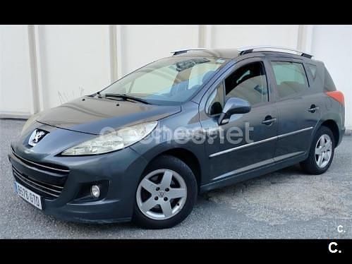 Gris / plata Usado 2010 Peugeot 207 Active Familiar | 2000 € (Buen precio) - Imagen 1/4