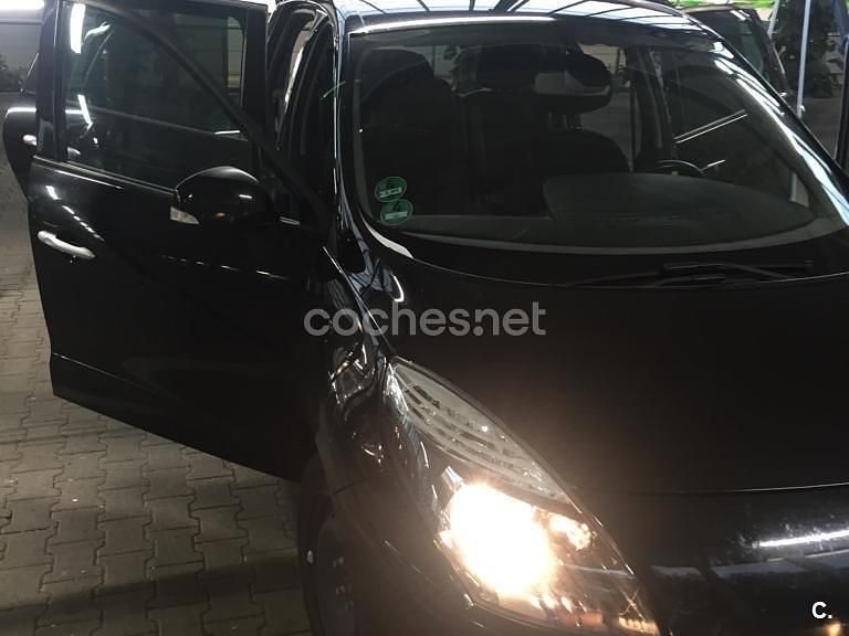 Usado Renault Scénic III Dynamique 110 CV (80 kW) 2011 Negro Monovolumen