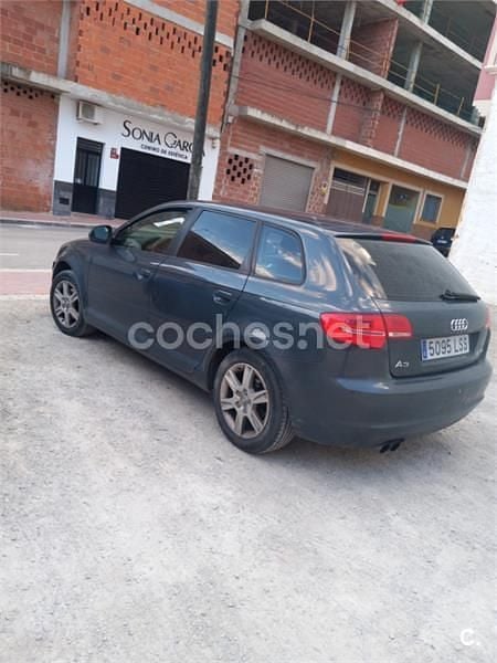 Usado Audi A3 Ambiente 140 CV (102 kW) 2008 Gris / plata Utilitario