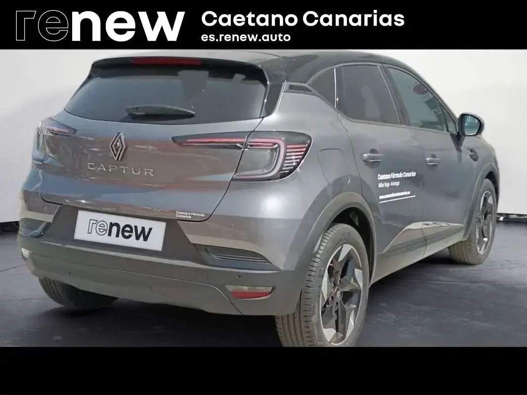 Usado Renault Captur Techno 101 CV (74 kW) 2026 Negro SUV