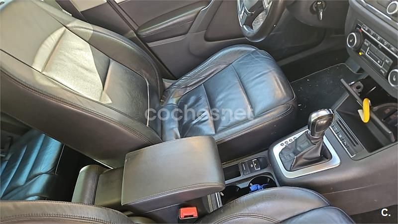 Usado VW Tiguan Sport 140 HP (102 kW) 2013 Bege SUV