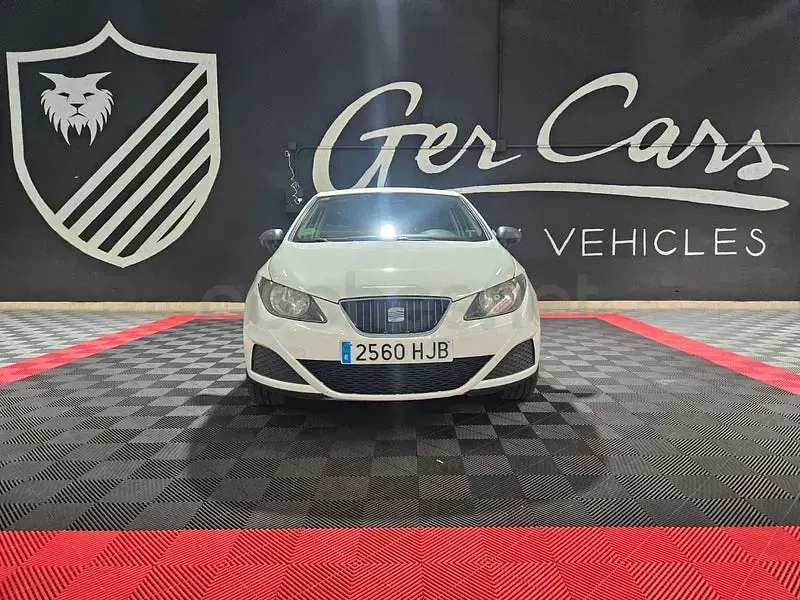 Usado Seat Ibiza SC Reference 70 CV (51 kW) 2012 Blanco Utilitario