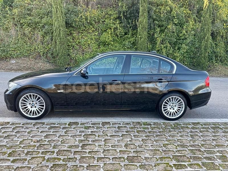 Usado BMW 325 218 CV (160 kW) 2006 Negro Berlina