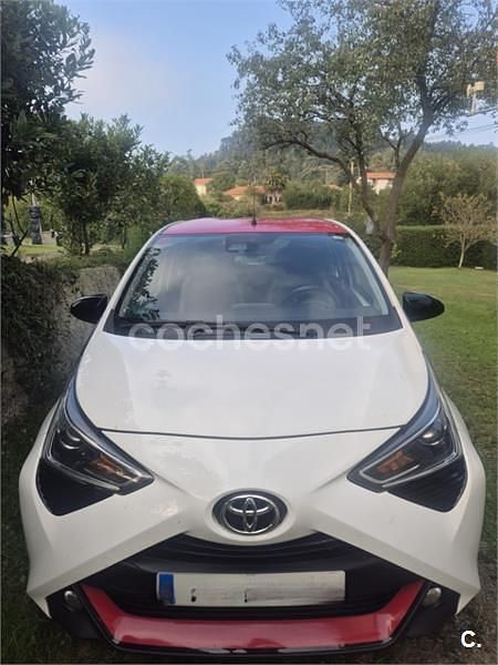 Blanco Usado 2021 Toyota Aygo X-play Utilitario | 11.900 € (Precio justo) - Imagen 1/4