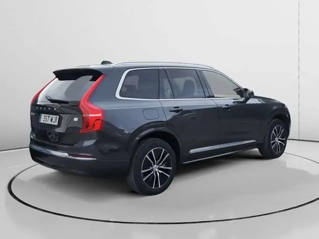 Usado Volvo XC90 Core 455 CV (334 kW) 2023 Marrón SUV