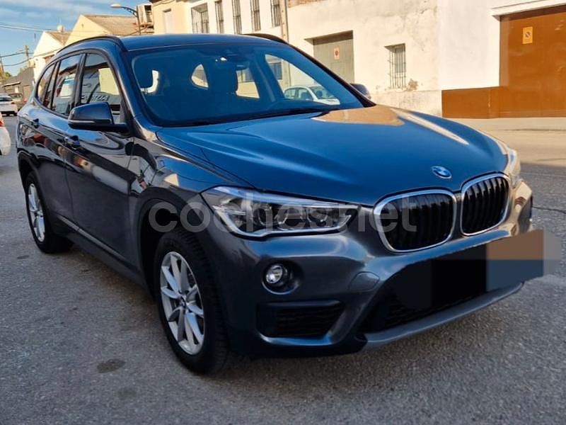 Usado BMW X1 150 CV (110 kW) 2018 Gris / plata SUV