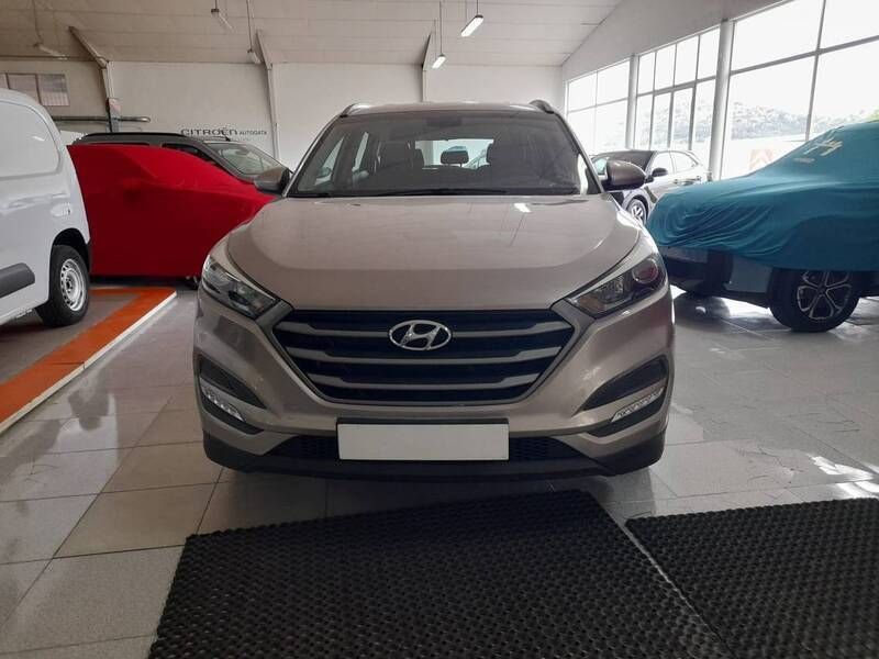 Usado Hyundai Tucson 132 CV (97 kW) 2018 Marrón SUV