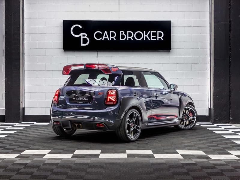 Usado Mini John Cooper Works 306 CV (225 kW) 2020 Gris / plata Utilitario