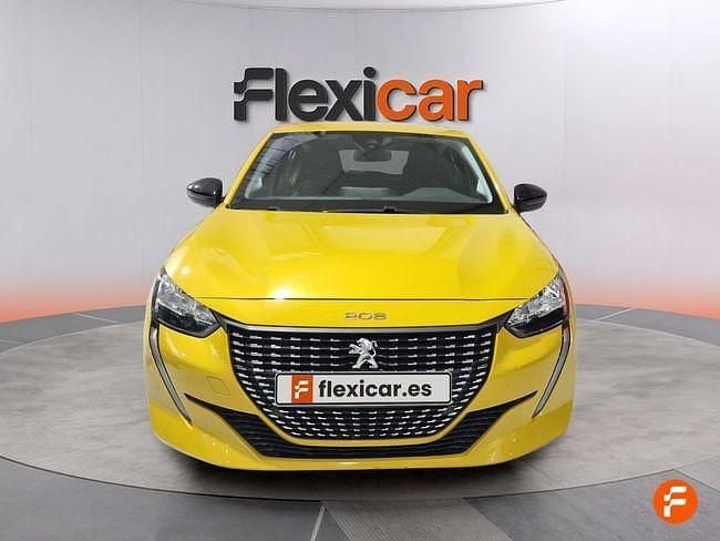Usado Peugeot 208 Active 100 CV (73 kW) 2023 Amarillo Utilitario
