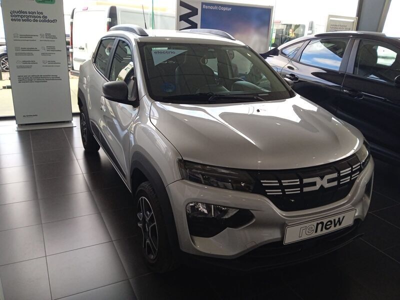 Usado Dacia Spring Extreme 47 kW (65 CV) 2023 Gris Utilitario