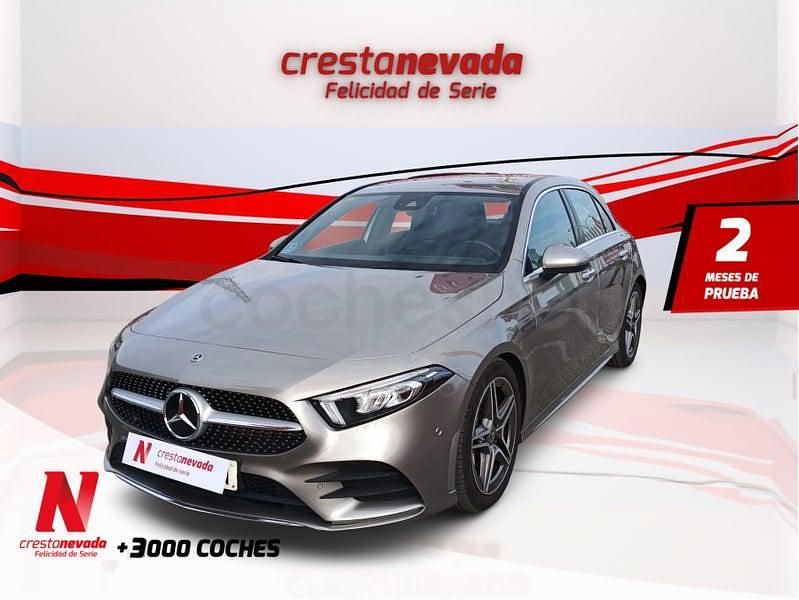 Usado Mercedes A180 116 CV (85 kW) 2020 Gris / plata Berlina