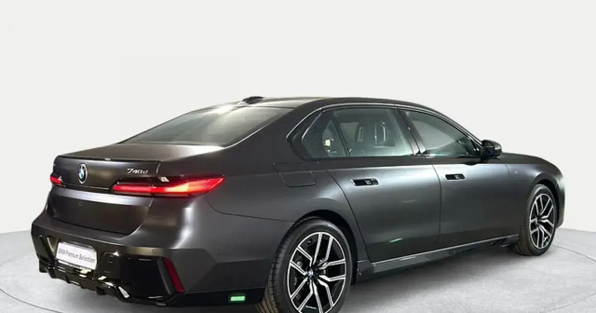 Usado BMW 740 299 CV (219 kW) 2025 Berlina