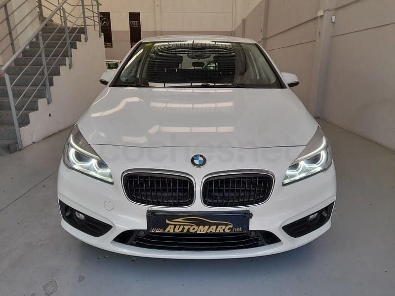 Usado BMW 218 150 CV (110 kW) 2017 Blanco Familiar