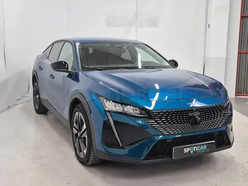Usado Peugeot 408 Allure 130 CV (95 kW) 2023 Verde SUV