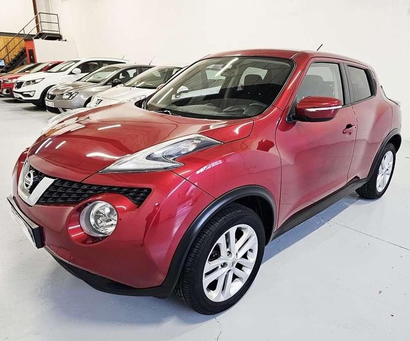 Usado Nissan Juke Acenta 110 CV (80 kW) 2014 Rojo SUV