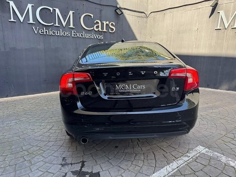 Usado Volvo S60 Momentum 150 CV (110 kW) 2018 Negro Berlina