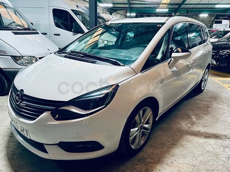 Usado Opel Zafira Tourer Excellence 170 CV (125 kW) 2017 Blanco Monovolumen