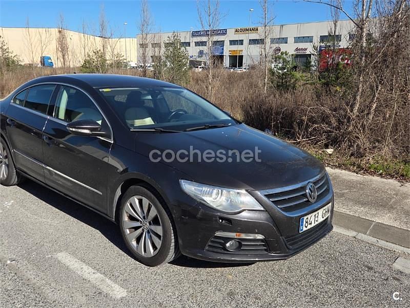 Usado VW Passat 160 CV (117 kW) 2008 Gris / plata Berlina