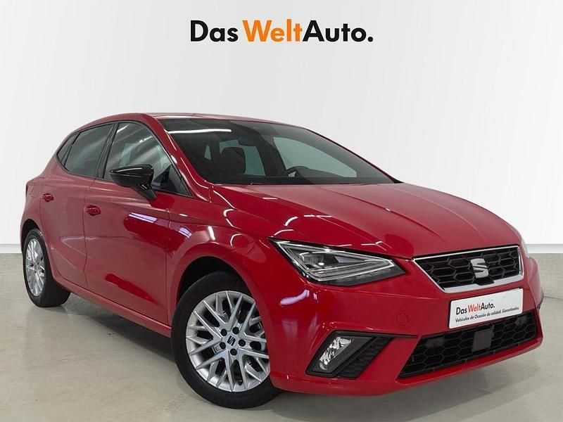 Rojo Usado 2023 Seat Ibiza FR | 17.290 € (Precio justo) - Imagen 1/4