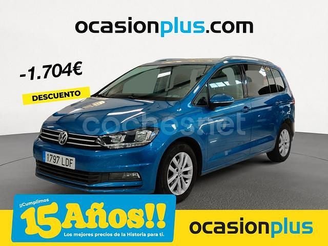 Azul Usado 2019 VW Touran Advance Monovolumen | 18.750 € (Precio justo) - Imagen 1/4