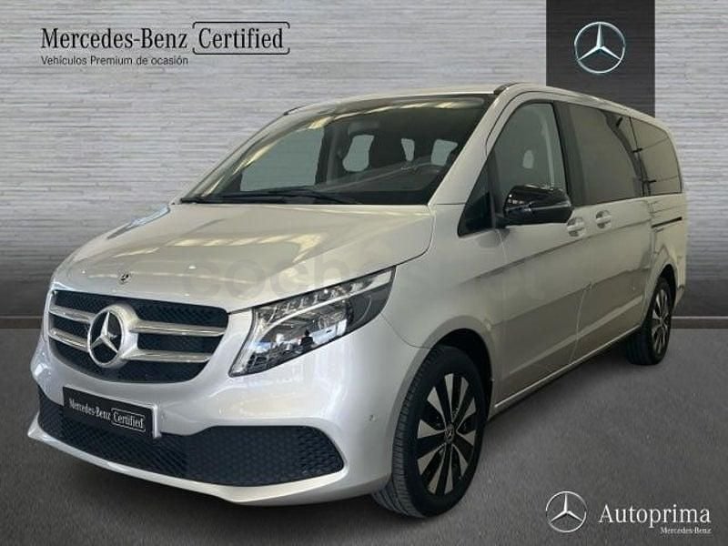 Usado Mercedes V250 190 CV (139 kW) 2023 Gris / plata Monovolumen
