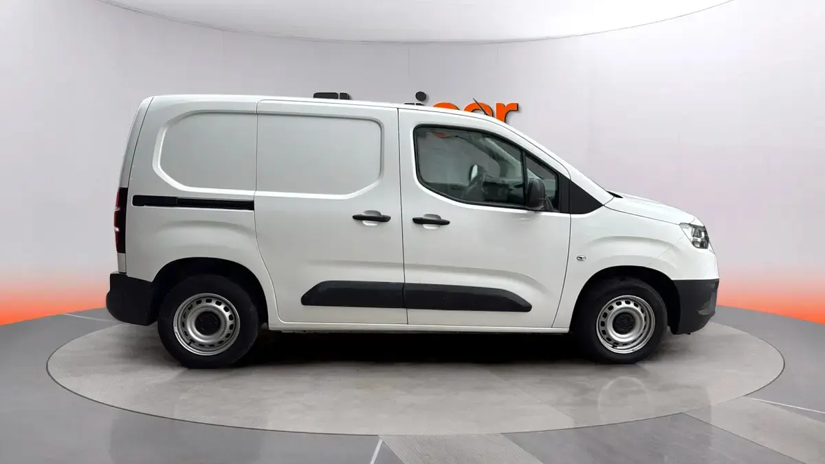 Usado Toyota Proace City City 102 CV (75 kW) 2021 Blanco Monovolumen