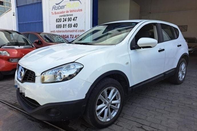 Blanco Usado 2012 Nissan Qashqai SUV | 6699 € (Super precio) - Imagen 1/4