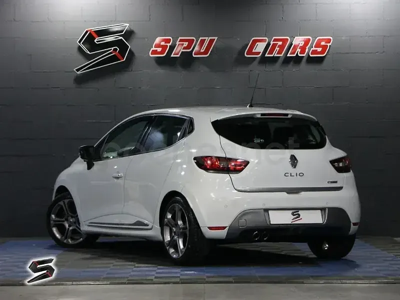 Usado Renault Clio IV GT 120 CV (88 kW) 2015 Blanco Berlina