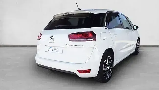Usado Citroën C4 Feel 130 CV (95 kW) 2019 Blanco