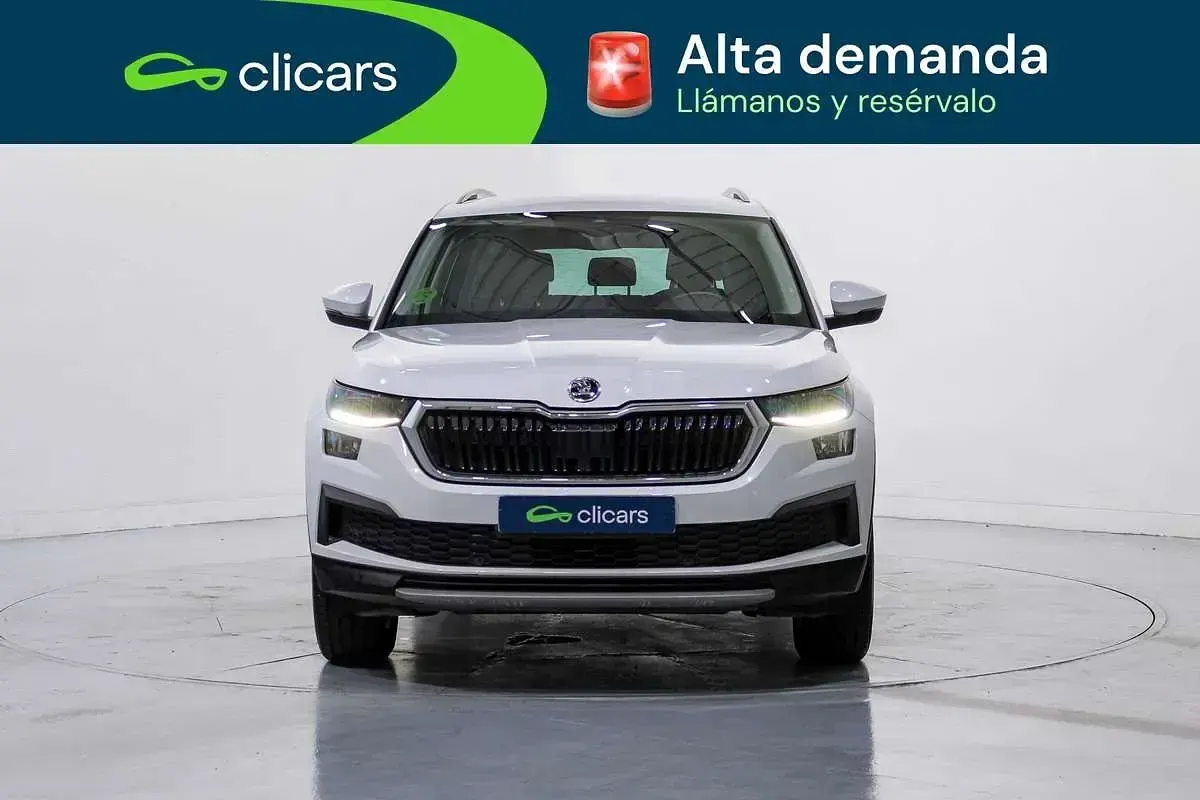 Usado Skoda Kodiaq Ambition 150 CV (110 kW) 2022 Blanco SUV