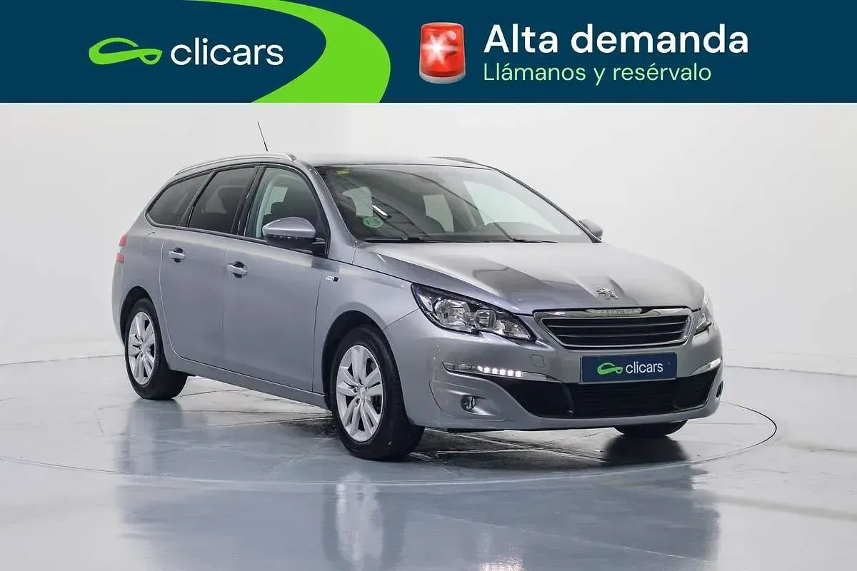 Usado Peugeot 308 SW Style 131 CV (96 kW) 2016 Gris Familiar