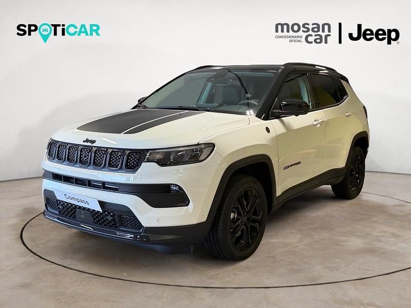 Nuevo Jeep Compass North 130 CV (95 kW) 2025 Blanco alpine/negro SUV