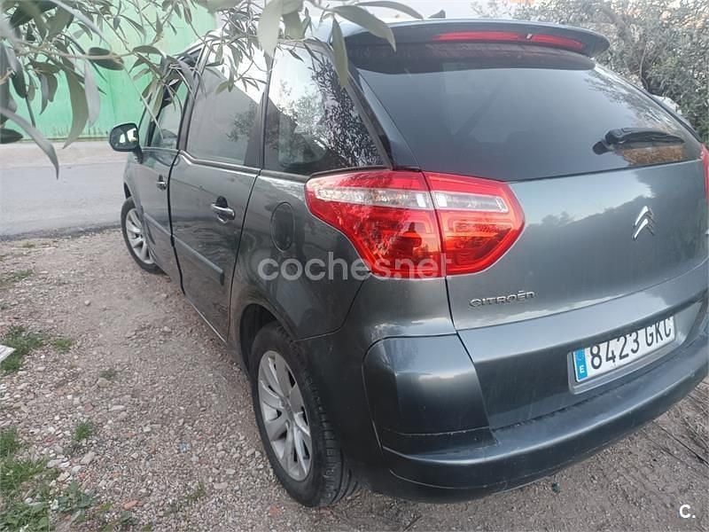 Usado Citroën C4 Picasso 120 CV (88 kW) 2008 Gris / plata Monovolumen