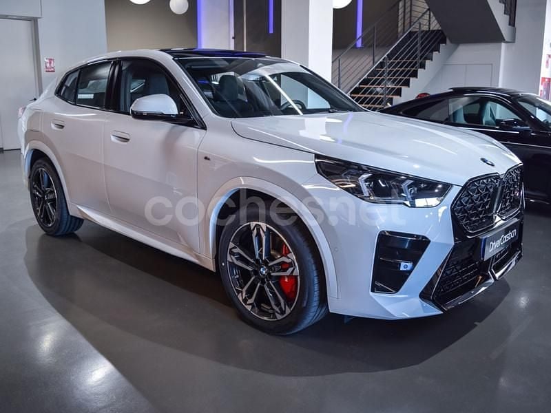 Blanco Nuevo 2025 BMW X2 Comfort Edition SUV | 51.900 € (Caro) - Imagen 1/4