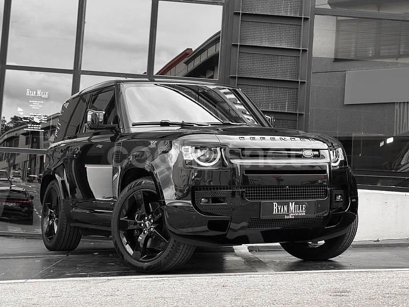 Negro Usado 2024 Land Rover Defender SUV | 144.900 € - Imagen 1/4
