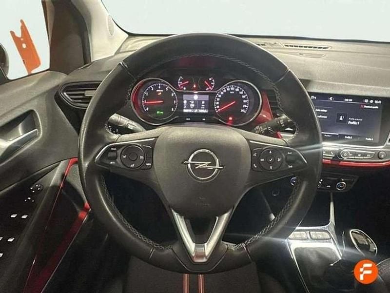 Usado Opel Crossland X Edition 110 CV (80 kW) 2023 Blanco SUV
