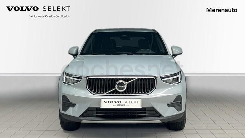 Usado Volvo XC40 Core 163 CV (119 kW) 2025 Gris / plata SUV
