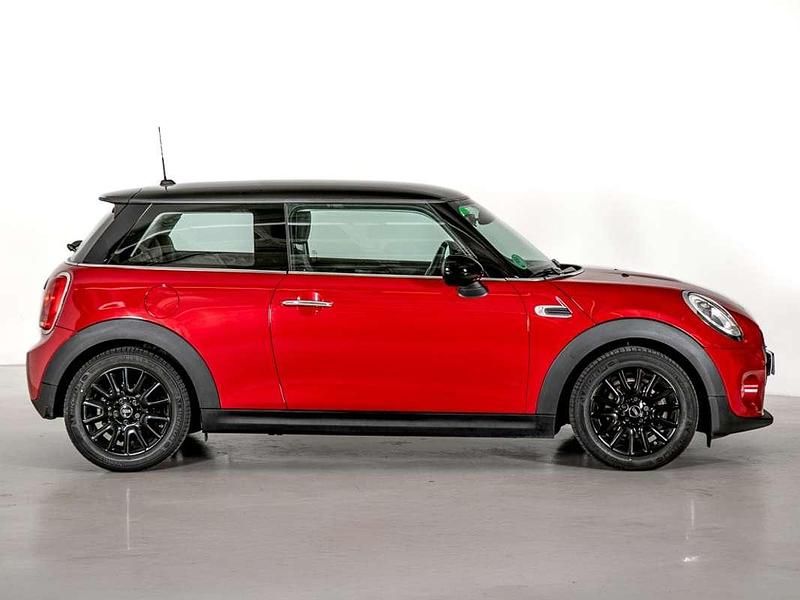 Usado Mini Cooper 136 CV (100 kW) 2017 Rojo Utilitario