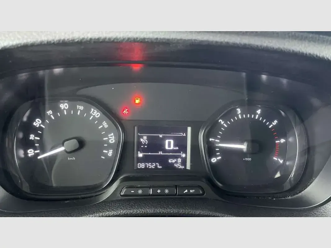 Usado Citroën Jumpy 120 CV (88 kW) 2021 Blanco Monovolumen