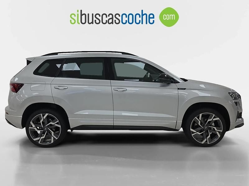 Nuevo Skoda Karoq SportLine 150 CV (110 kW) 2025 Gris/plata SUV