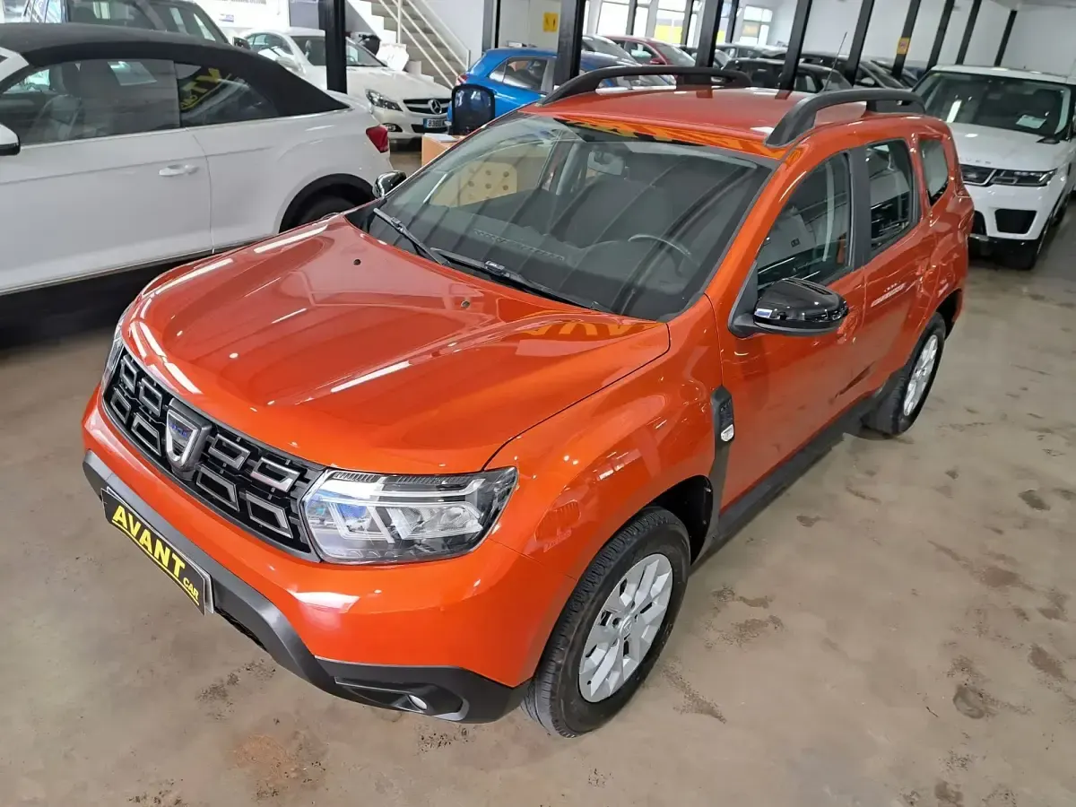 Usado Dacia Duster Essentiel 115 CV (84 kW) 2022 Naranja SUV